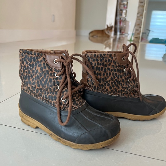 SPERRY Leopard 🐆 Print Boots - Picture 1 of 7